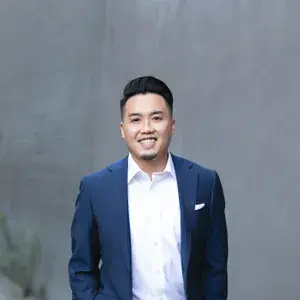 Scott Hoang